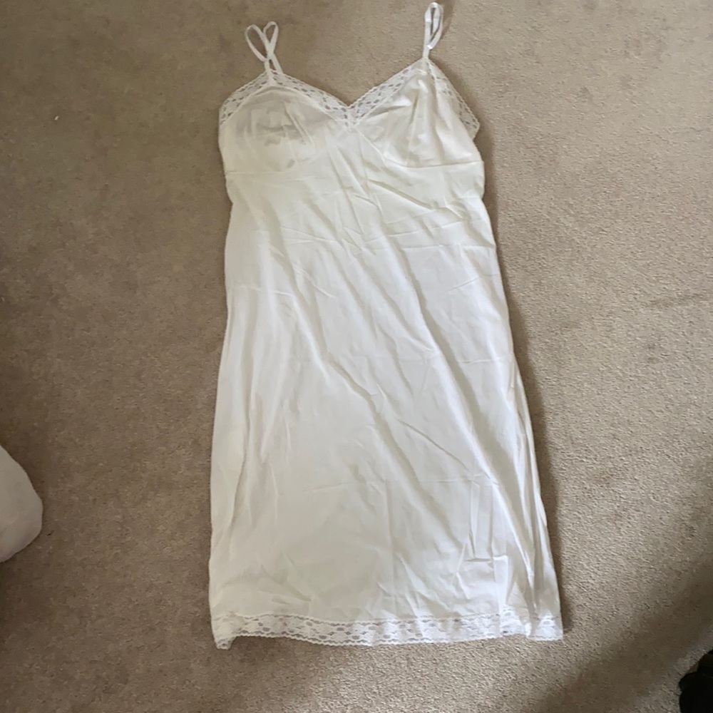 Vintage Vanity Fair Slip size 42 (28-48)